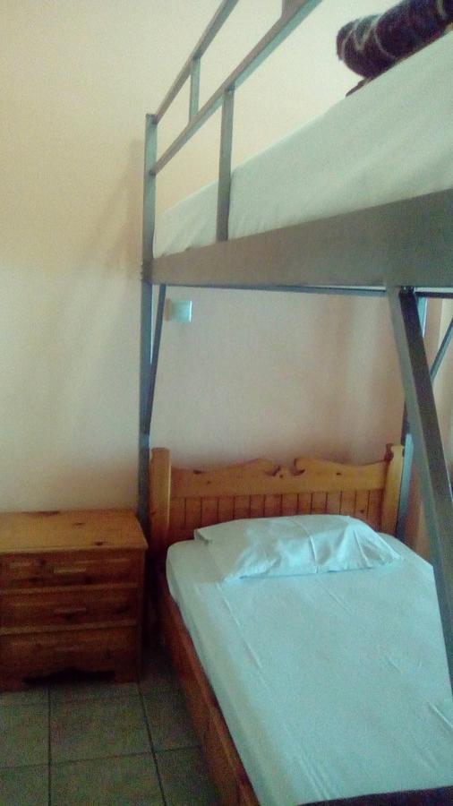 Constantinos Budget Beds Chania  Eksteriør billede